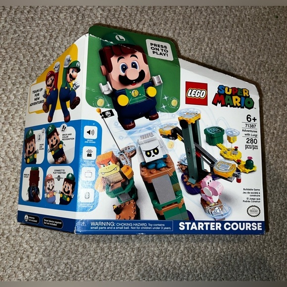 Lego Set 71387 Super Mario Adventures with Luigi Starter Course - Picture 4 of 5